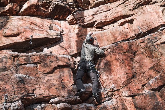 3 common git pitfalls and how to self correct blog tile picture.
